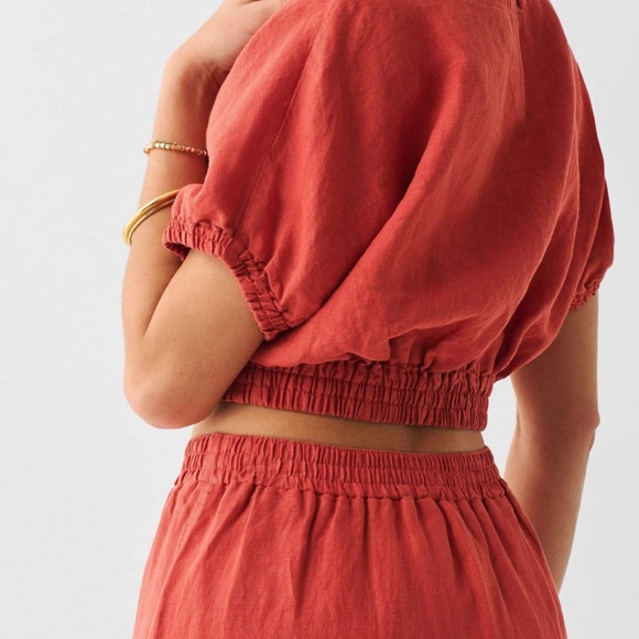 Faherty Cala Linen Top - Picture 5 of 8